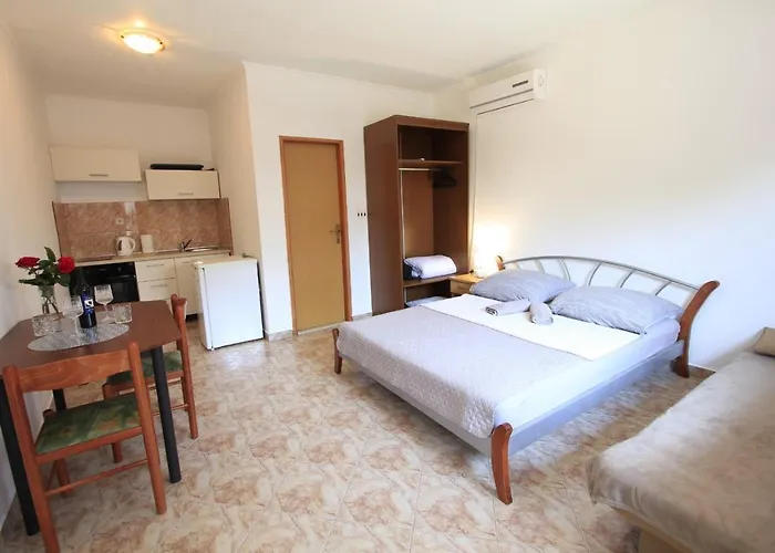 Apartmani Nika